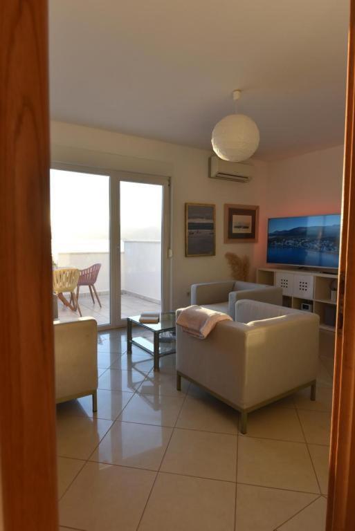 Butique Maris Apartment Komarna Bilik gambar