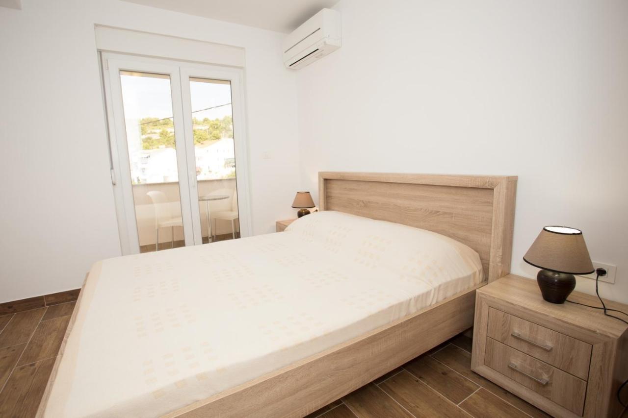 Butique Maris Apartment Komarna Luaran gambar